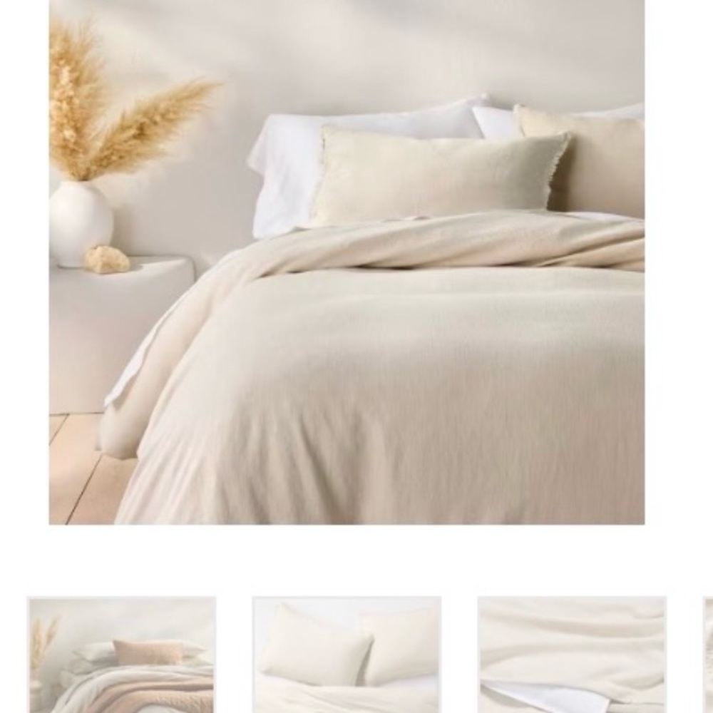 Casa Luna 2 piece set: form mid weight comforter and bamboo duvet cover Queen